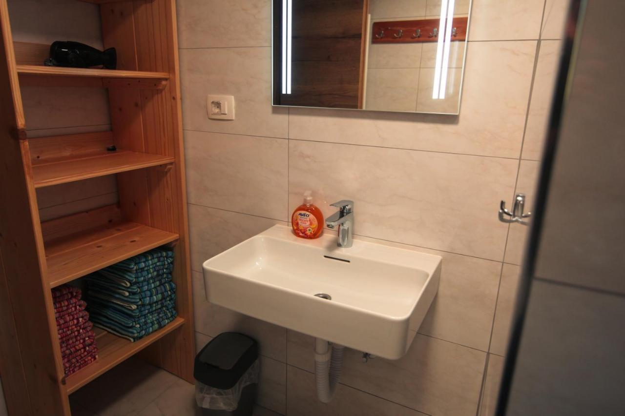 Apartma Gorski Razgled Средня Вас-у-Бохіню Екстер'єр фото